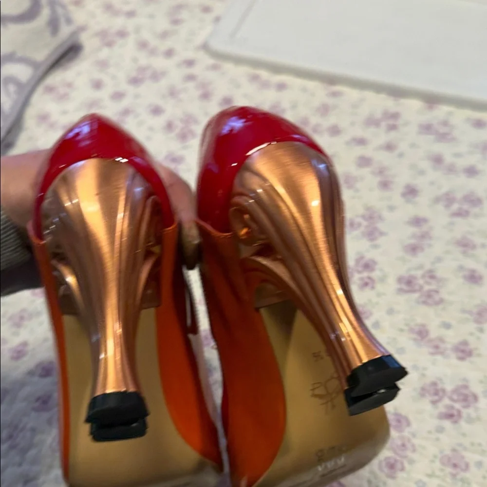 John Fluevog Orange, Red & Pink Patent Mary Jane Pumps - Picture 6 of 9